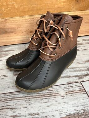 Sperry Saltwater Duck Boots Tan Dark Brown Waterproof Women’s 8.5 NWOT